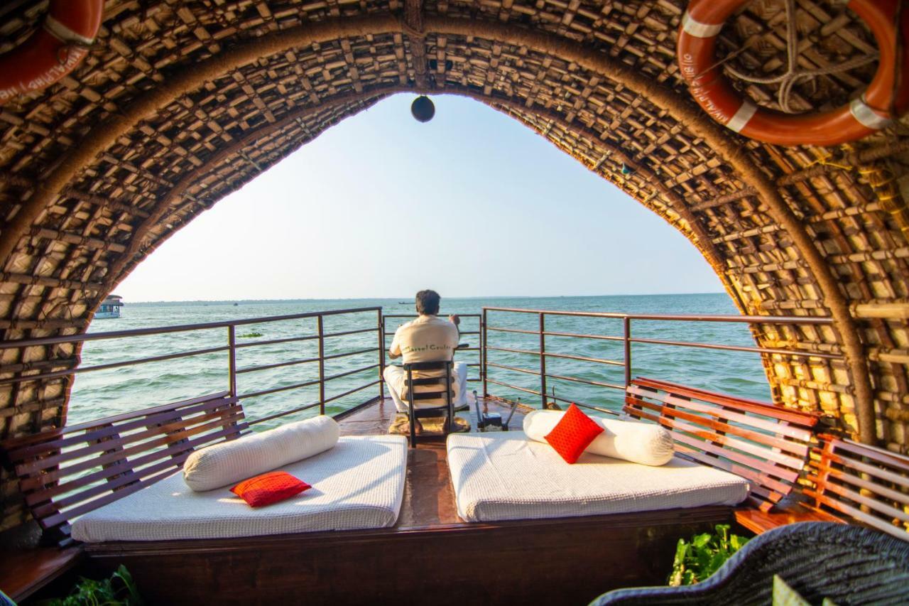Marvel Cruise Otel Alappuzha Dış mekan fotoğraf