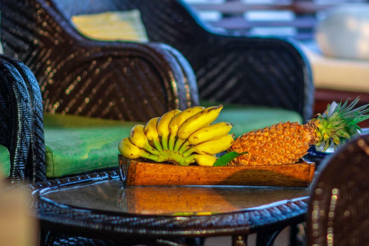 Marvel Cruise Otel Alappuzha Dış mekan fotoğraf